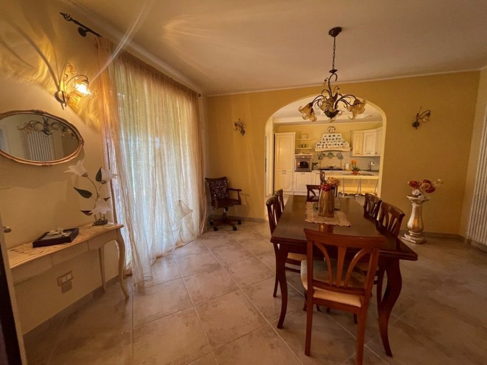 A vendre villa in zone tranquille Città Sant´Angelo Abruzzo foto 14