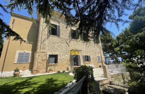 Zu verkaufen Villa Meer Silvi Abruzzo